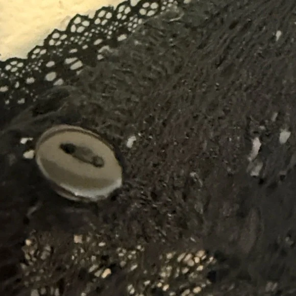 ZARA Full Lace back button Top - Picture 8 of 10